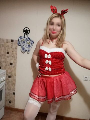 Эмма Привлекательная Блондинка Тамала